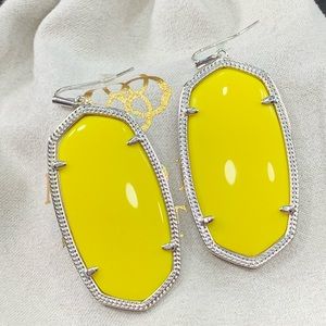 Kendra Scott Danielle Silver Drop Earrings in Yellow